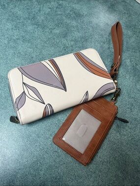 Thirty One Large Wallet & Mini